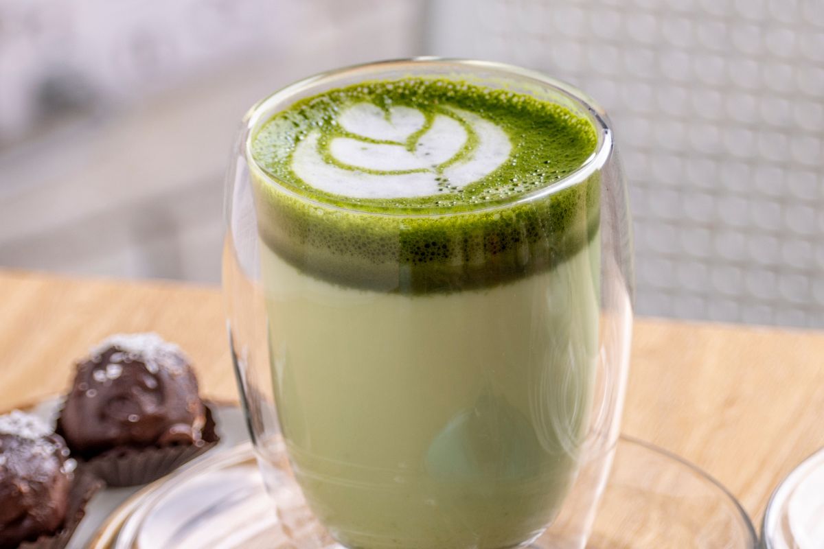 Już nie matcha, a inny zielony proszek. Na Zachodzie płacą krocie, ty możesz mieć za darmo