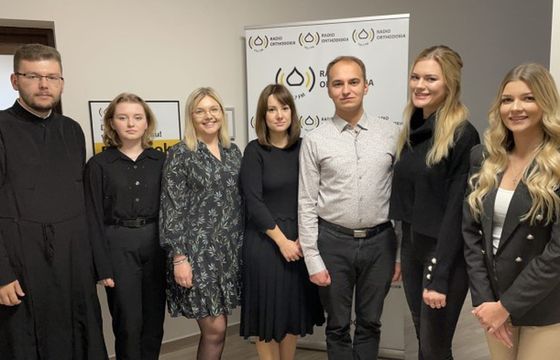 KRRiT odłożyła decyzję koncesyjną ws. stacji religijnej