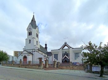 Starachowice: 36. Międzynarodowe Dni Muzyki Organowej i Kameralnej. Basia Pospieszalska i Joachim Mencel w kościele Świętej Trójcy