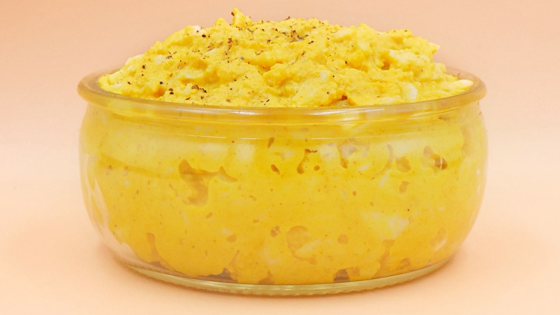 Pasta jajeczna z kurkumą