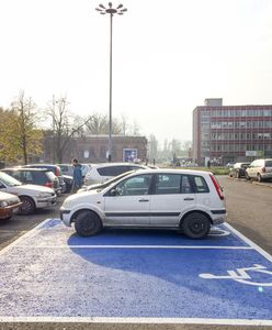 Fikcyjne miejsca parkingowe. Deweloperzy znaleźli sposób, by wykorzystać prawo