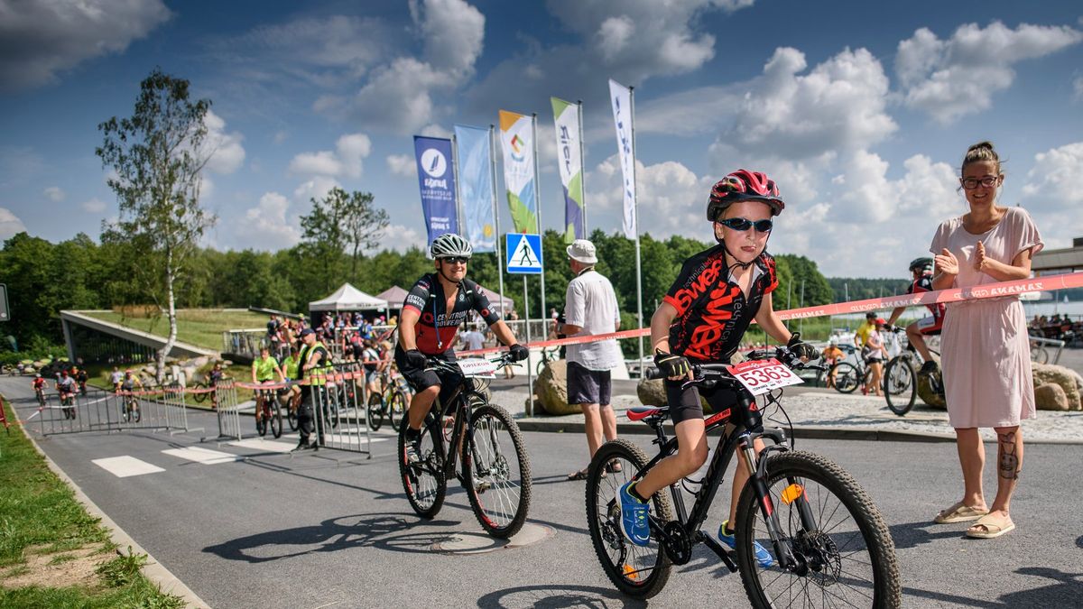 Zdjęcie okładkowe artykułu: Materiały prasowe / Zamana Group / Cisowianka Mazovia MTB Marathon w Olsztynie