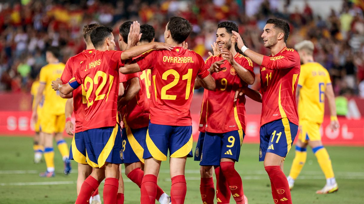 Zdjęcie okładkowe artykułu: Getty Images / Jose Luis Contreras/Dax Images / Na zdjęciu: reprezentacja Hiszpanii