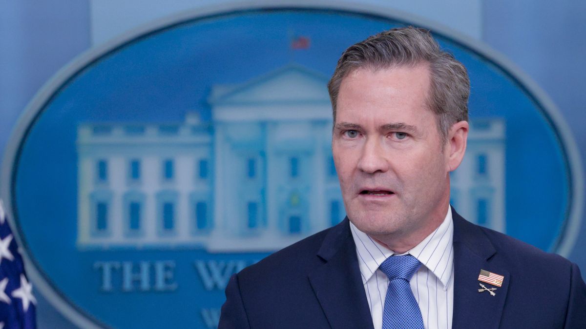 White House daily press briefing
epa11911065 National Security Advisor Michael Waltz delivers remarks during the daily press briefing at the White House in Washington, DC, USA, 20 February 2025.  EPA/SHAWN THEW / POOL 
Dostawca: PAP/EPA.
SHAWN THEW / POOL
White House, press, media, government