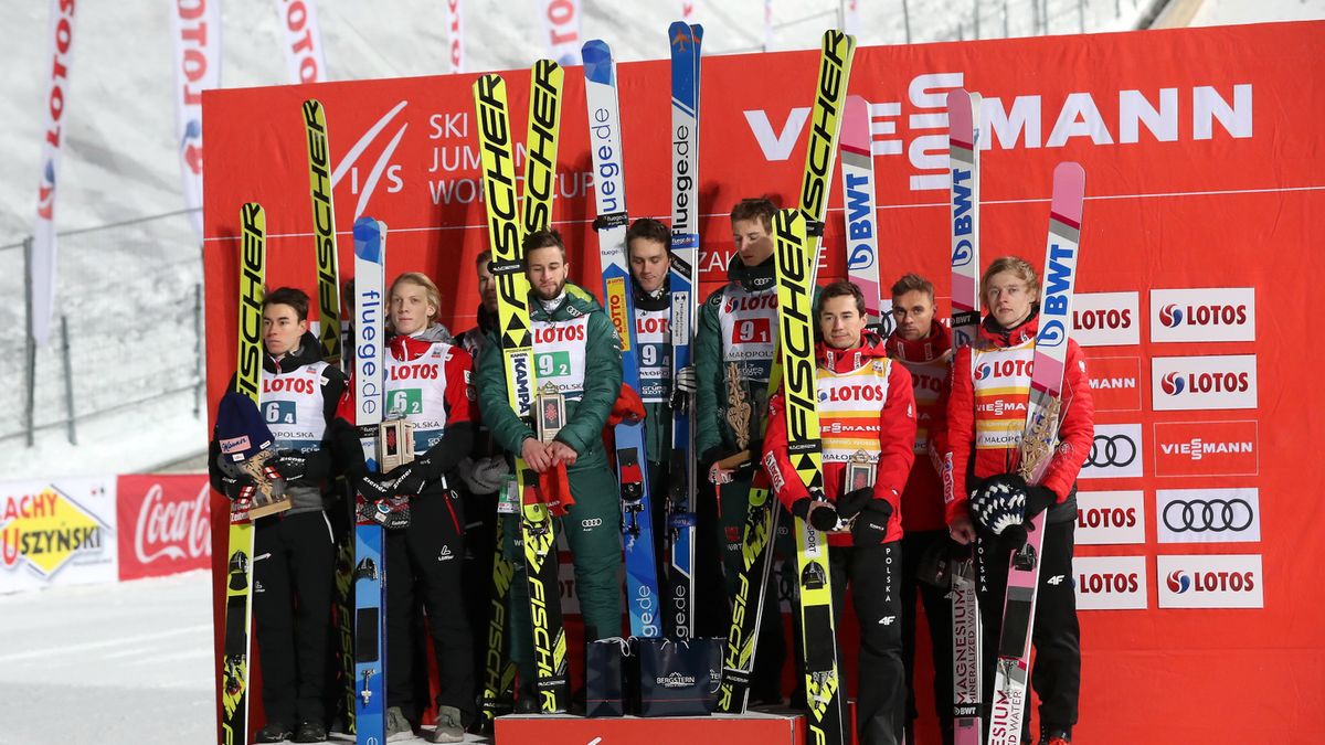 podium konkursu drużynowego w Zakopanem