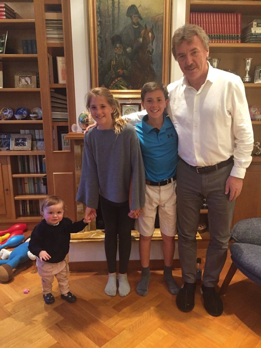 Zbigniew Boniek nieźle się urządził w Rzymie (X)