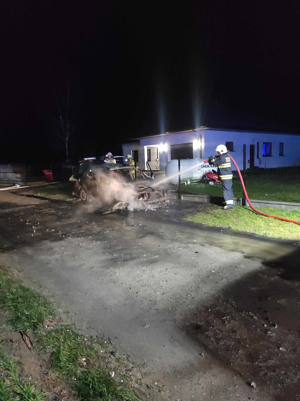 Pożar samochodu osobowego