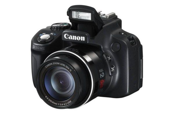 Canon SX50 HS z 50-krotnym zoomem i Canon G15 z obiektywem f/1.8