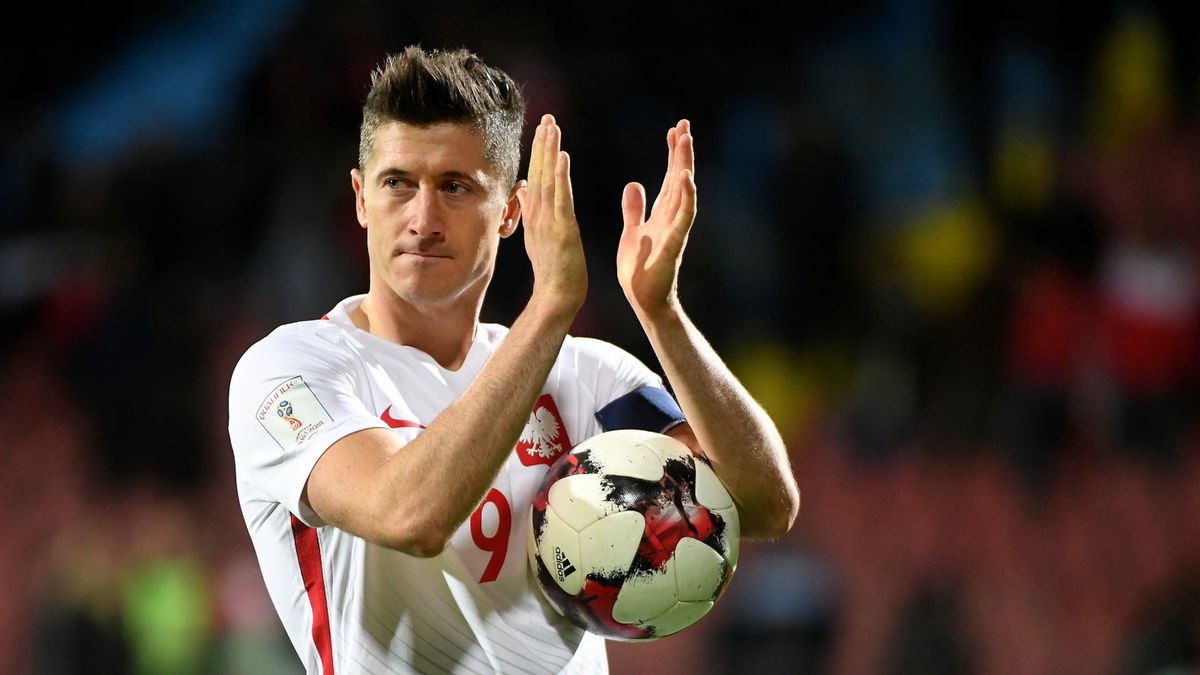 AFP / 	PAP/Bartłomiej Zborowski / Na zdjęciu: Robert Lewandowski