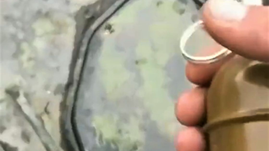 Rosjanie zamknęli się w swoim czołgu 