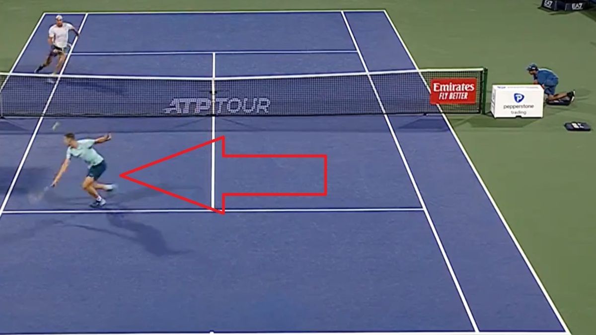 Zdjęcie okładkowe artykułu: Twitter / Tennis TV / Hubert Hurkacz w meczu z Janem-Lennardem Struffem