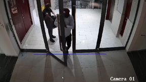 Włamali się do siedziby reprezentacji. Wiadomo, co ukradli