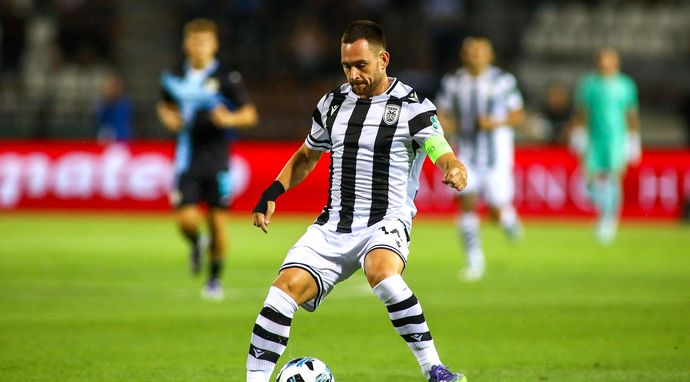 Piłka nożna: Liga grecka - mecz: Aris FC - AE Larisa