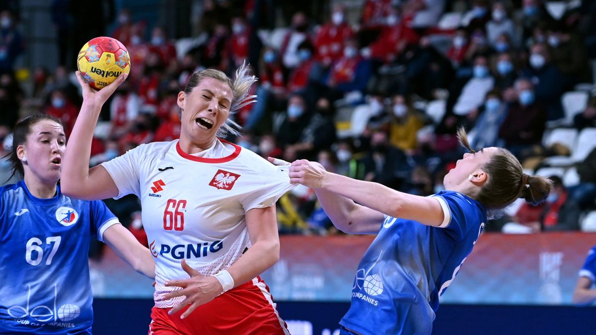 PAP / Marcin Bielecki / Na zdjęciu: Joanna Szarawaga