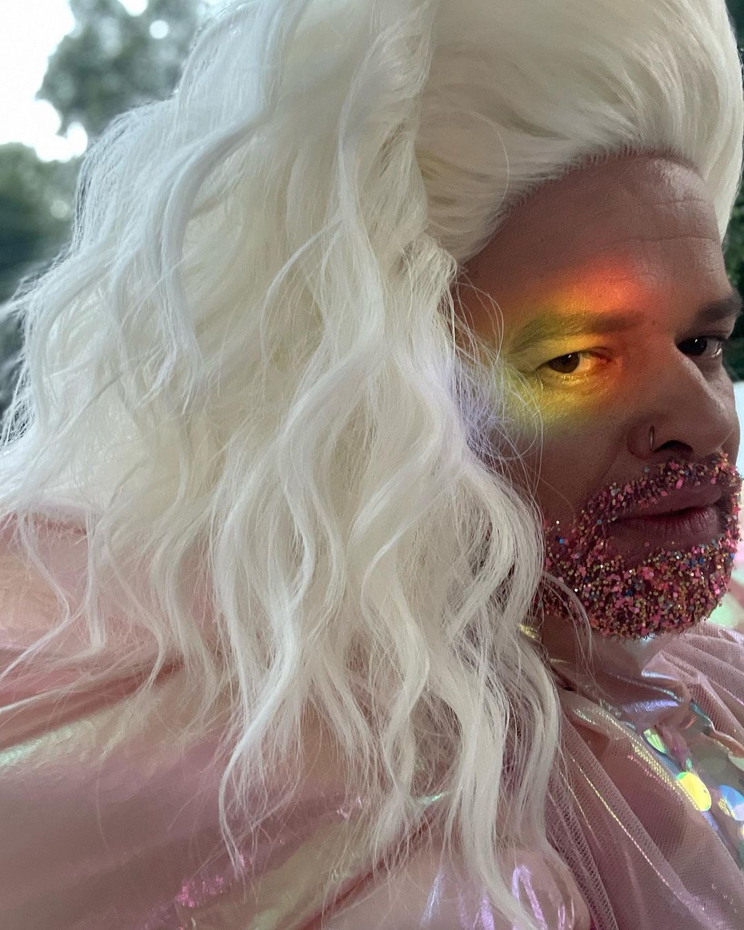 Michał Piróg zapozował do zdjęć jako drag queen