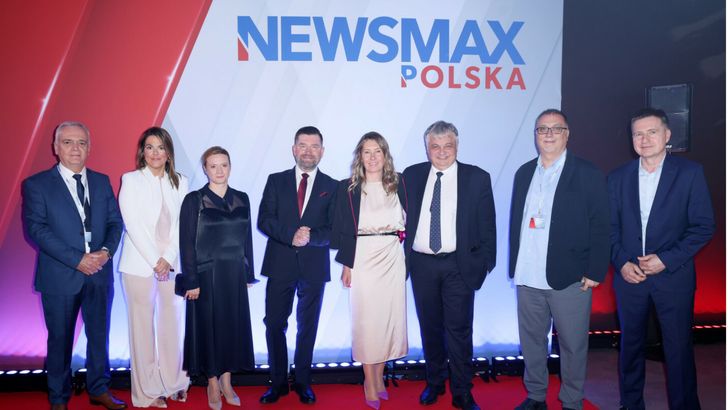 Prawicowa Newsmax Polska ledwo wystartował, a już żegna część zespołu. Dwoje prezenterów znika z anteny