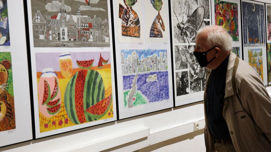 Zielona Góra, 15.05.2021. Czternasta odsłona Nocy Muzealnej w Muzeum Ziemi Lubuskiej w Zielonej Górze z okazji Międzynarodowego Dnia Muzeów, 15 bm. Motywem przewodnim wydarzenia jest kultura i historia Chin. (mr) PAP/Lech Muszyński