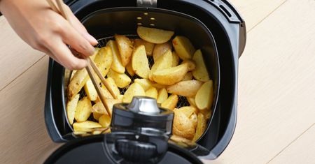 Frytkownica dla całej rodziny. Przygotujesz w niej nie tylko frytki