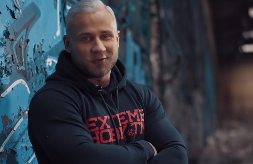 Fame MMA 11. Trener Piotra Szeligi jest w śpiączce. Piękny gest ...