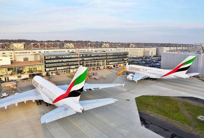 Linie Emirates z przyzwoitym zyskiem