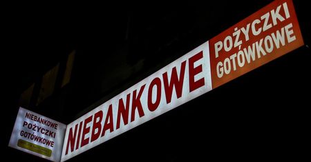 Prokuratura składa pozwy w imieniu klientów parabanku. Stracili 180 mln zł