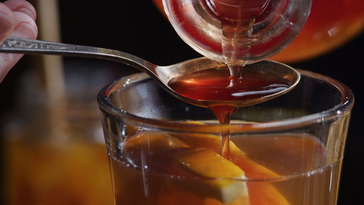 Naturalny antybiotyk przygotujesz w domu. Wystarczy łyżka dziennie, by poprawić trawienie i odporność