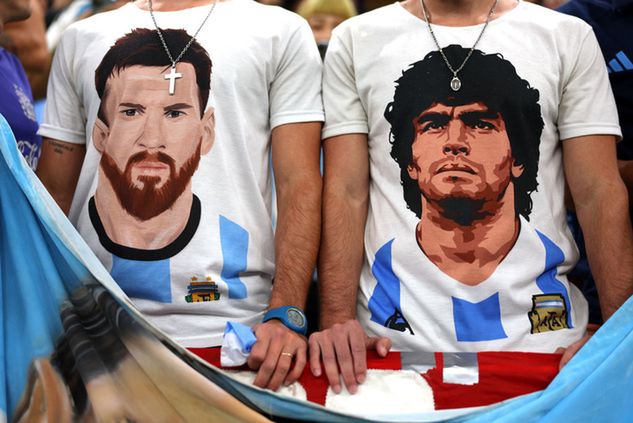 Wyjątkowe koszulki kibiców z Argentyny (Getty Images)
