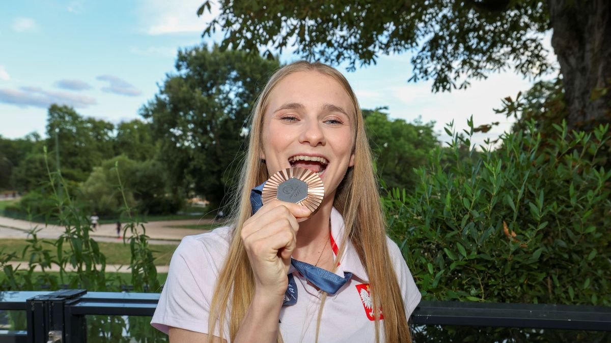 Zdjęcie okładkowe artykułu: Getty Images / Foto Olimpik/NurPhoto via Getty Images / Aleksandra Kalucka z brązowym medalem igrzysk olimpijskich