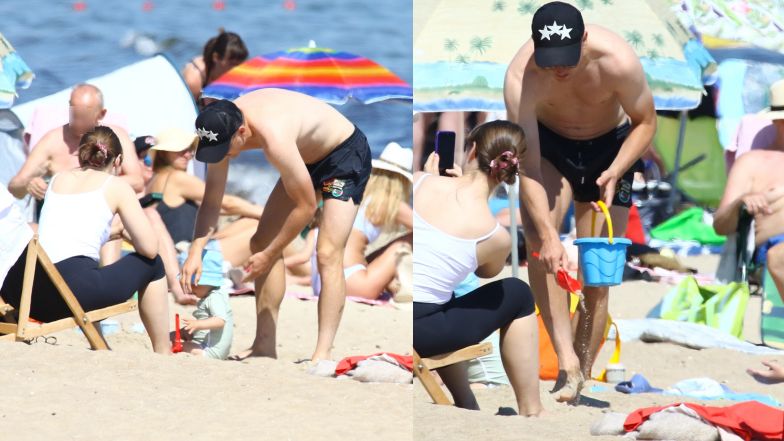 Piotr Zieliński nad polskim morzem z rodziną