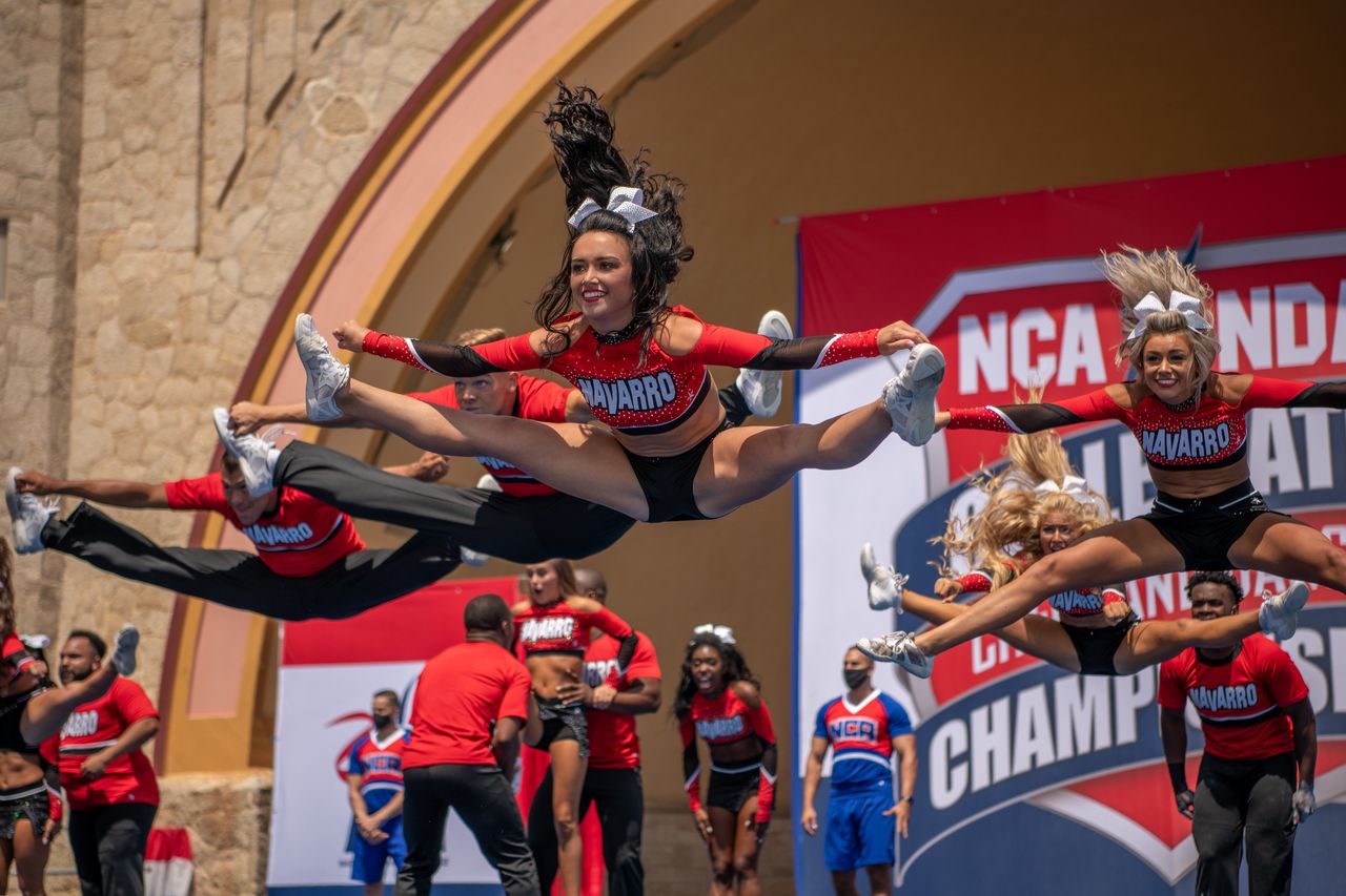 "Cheer" pokazało światu, jak ciężkim sportem jest cheerleading 