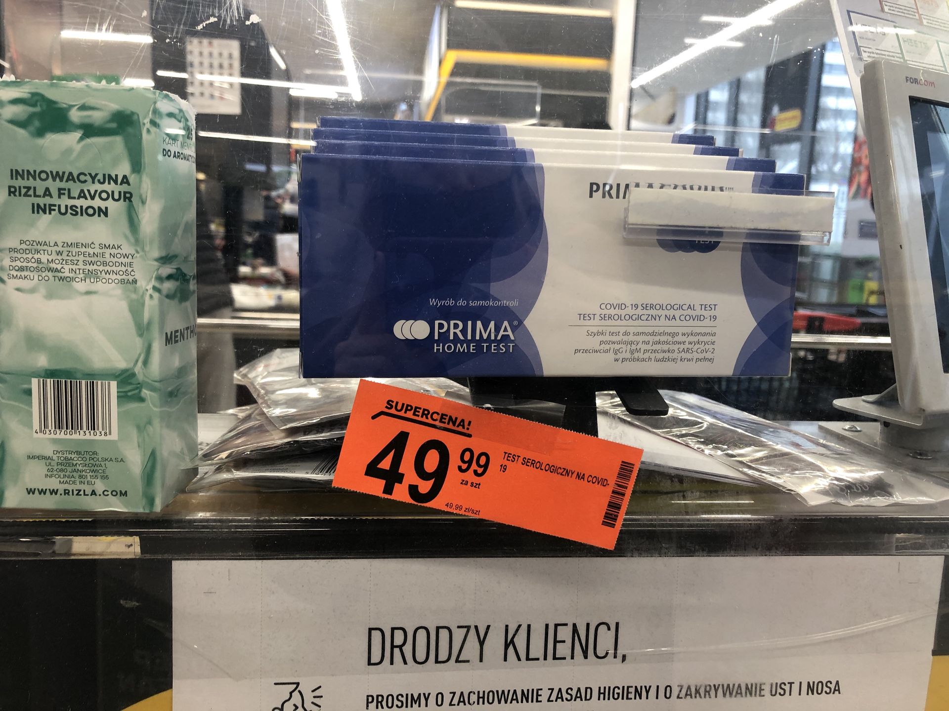 Testy na przeciwciała COVID-19 w Biedronce. Byliśmy w ...