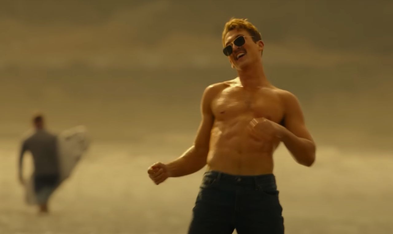 Miles Teller w filmie "Top Gun: Maverick"