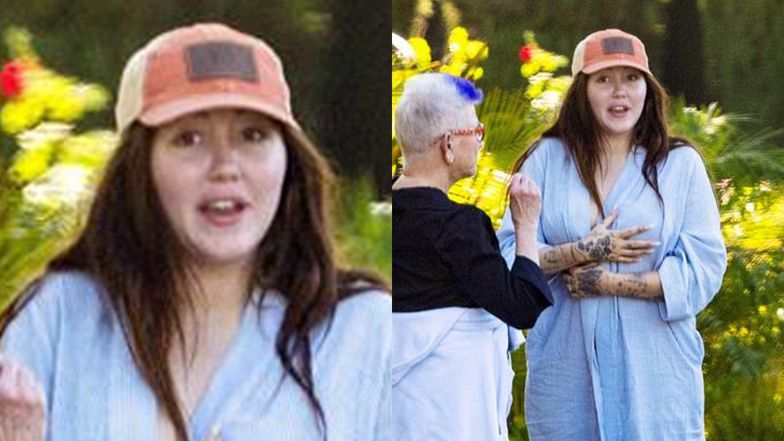 Noah Cyrus w szlafroku na ulicy