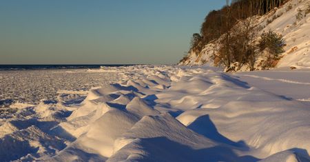 Bałtyk skuty lodem. Najnowsze doniesienia z Estonii