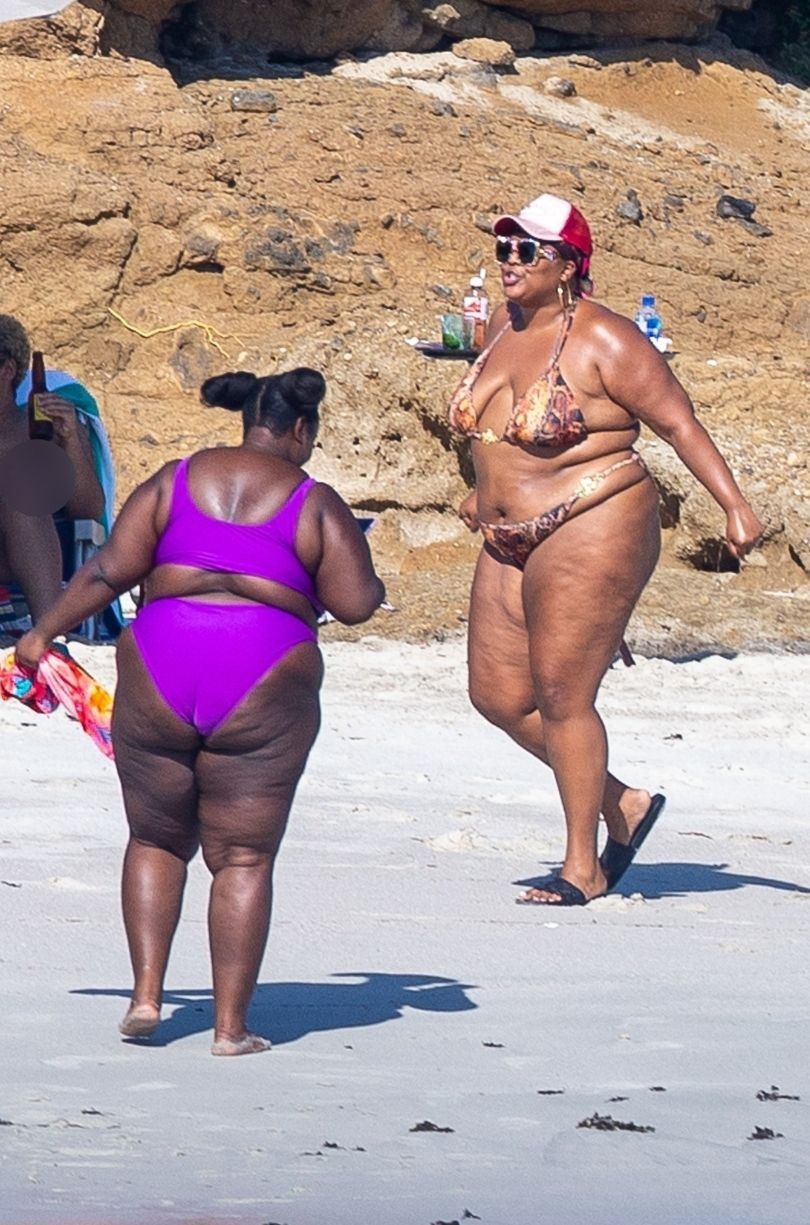 Wakacyjna Lizzo relaksuje się na plaży w Meksyku
