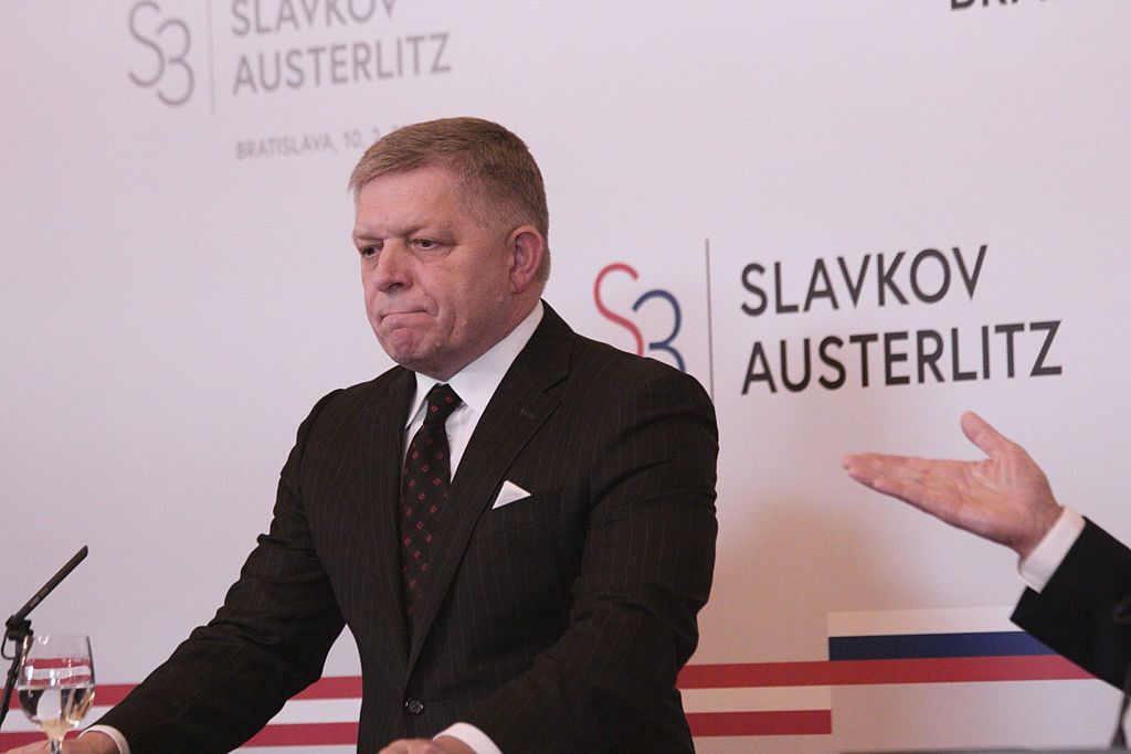 Ropa nie płynie na Słowację. Kijów znów przesuwa termin