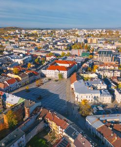 Kto wygrał w Kielcach? Dane PKW