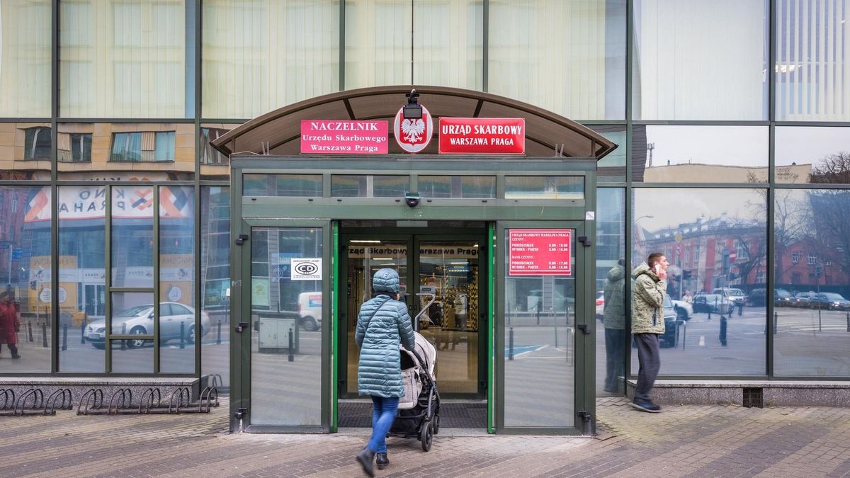 Nowe przepisy o ochranianie danych osobowych doprowadziły do szeregu absurdalnych sytuacji.