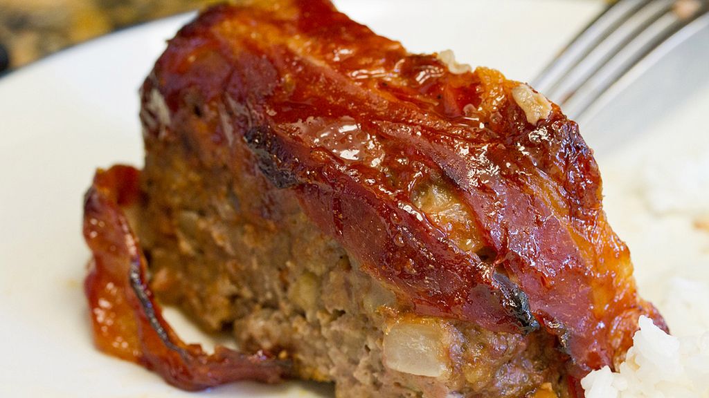 Klops z mięsa wołowego (85% mięsa, 15% tłuszczu)