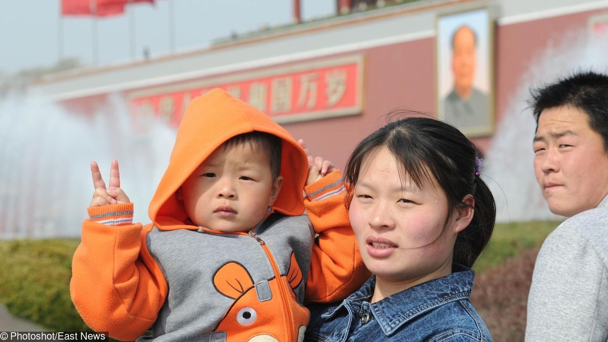 Jak podkreślają eksperci, nawet, gdyby decyzję o porzuceniu polityki jednego dziecka podjęto już dziś, to i tak byłoby to dużo za późno.