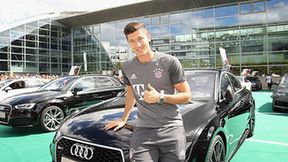 Tak żyją piłkarze Bayernu. Lewandowski i koledzy dostali nowe auta