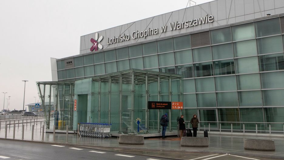 reporter_baza_2022-0125.01.2022 Warszawa Lotnisko Chopina, Fot Tomasz Jastrzebowski/REPORTERTomasz Jastrzebowski/REPORTER