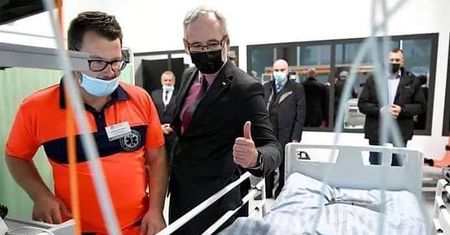 O co chodziło Niedzielskiemu? Internauci płaczą ze śmiechu