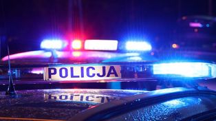 Łask: Jechał pod prąd z fałszywymi tablicami – grozi mu 5 lat więzienia