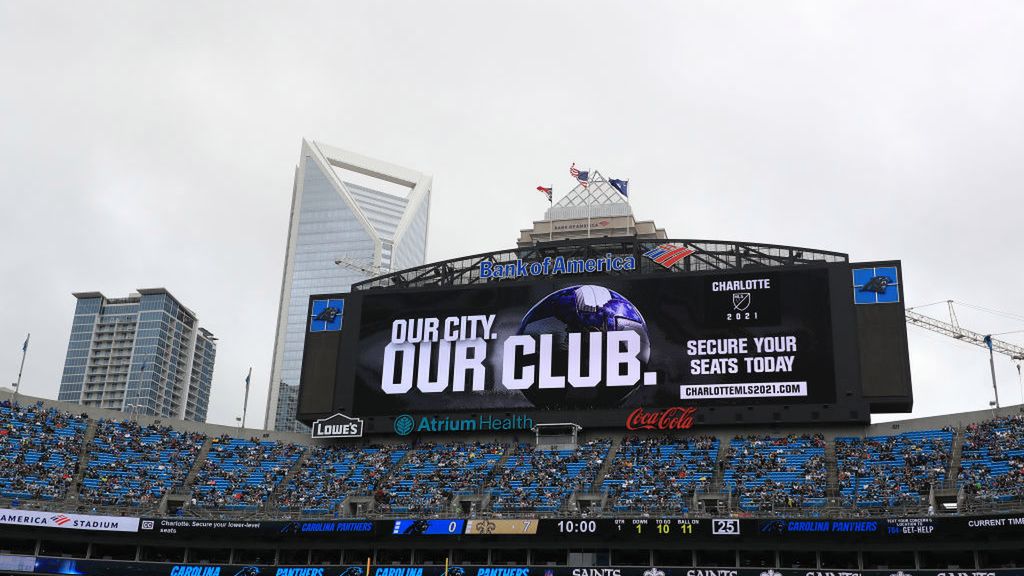 baner zapowiadający powstanie klubu Charlotte FC