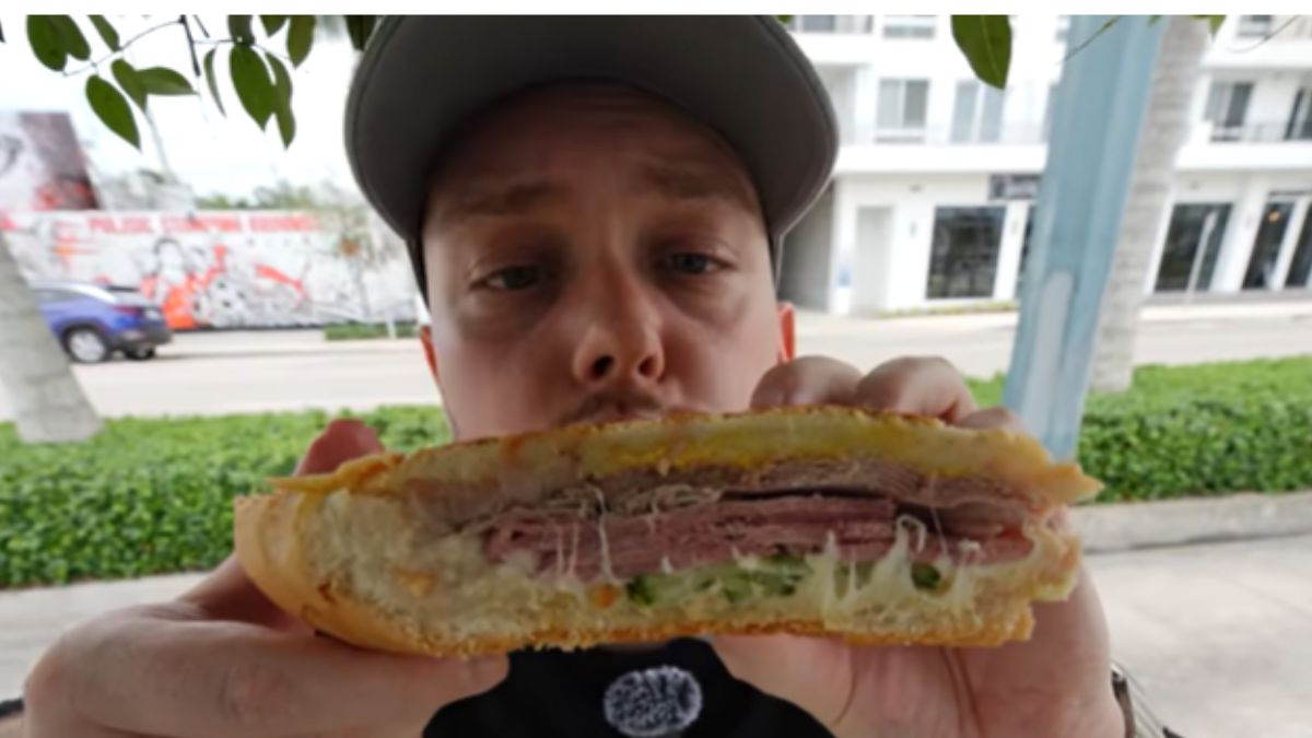 Książulo testował kultową kanapkę w Miami 