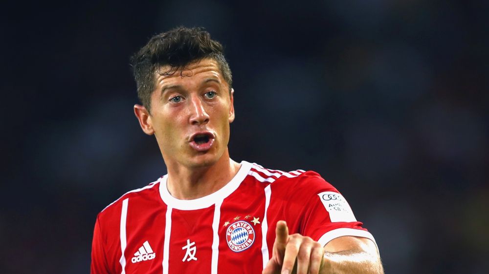 Zdjęcie okładkowe artykułu: Getty Images / Alexander Hassenstein / Staff / Na zdjęciu: Robert Lewandowski