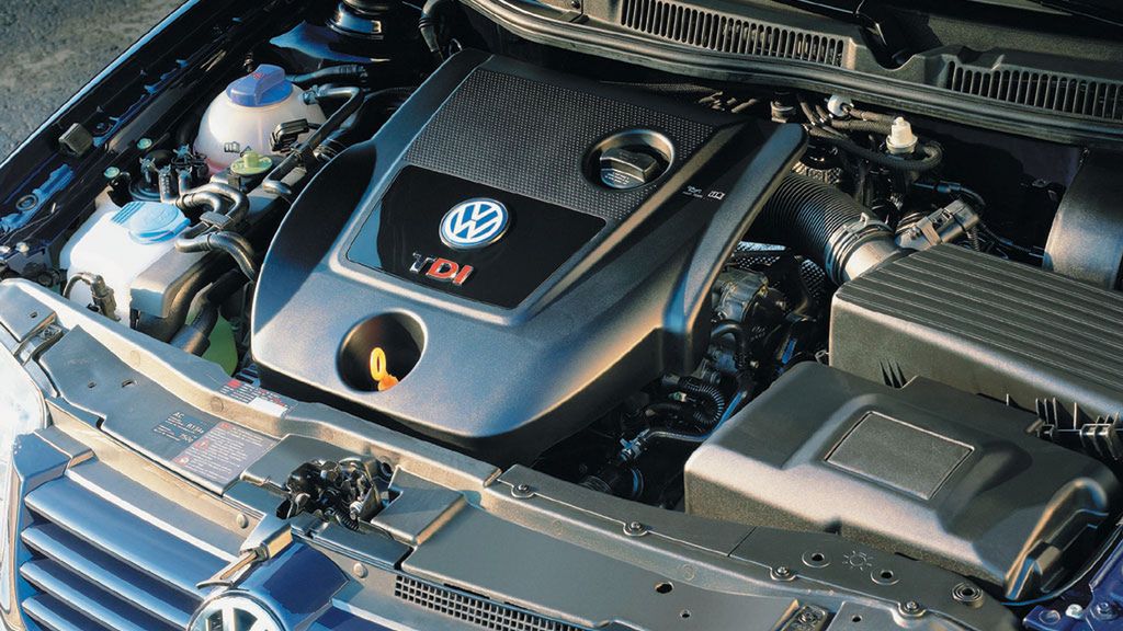 Silnik 1.9 TDI doskonale radzi sobie z wiekiem i przebiegiem, zwłaszcza w Polsce, gdzie mechanicy znają go na wylot.