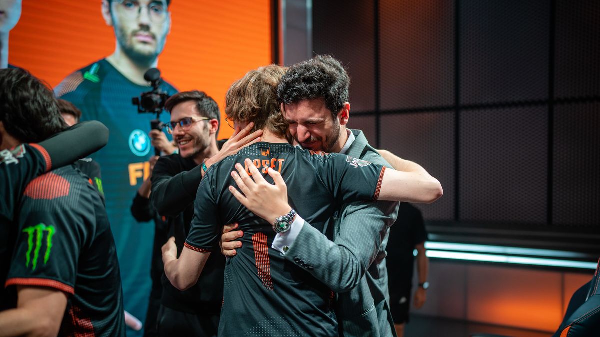 Materiały prasowe /  Michal Konkol/Riot Games / Na zdjęciu: Elias 'Upset' Lipp oraz 	Jakob 'YamatoCannon' Mebdi