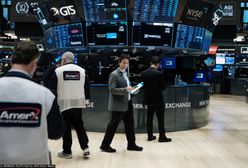 Zła odpowiedź kosztowała fortunę. Stracili 100 mld dolarów